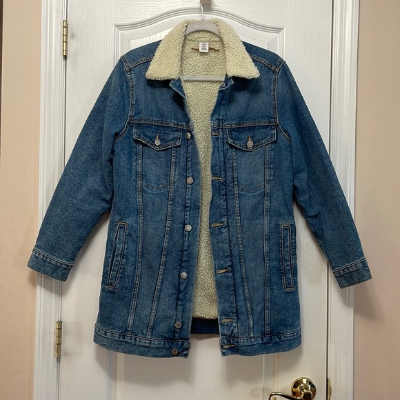 Sherpa-lined Denim Jacket - Picture 1 of 9